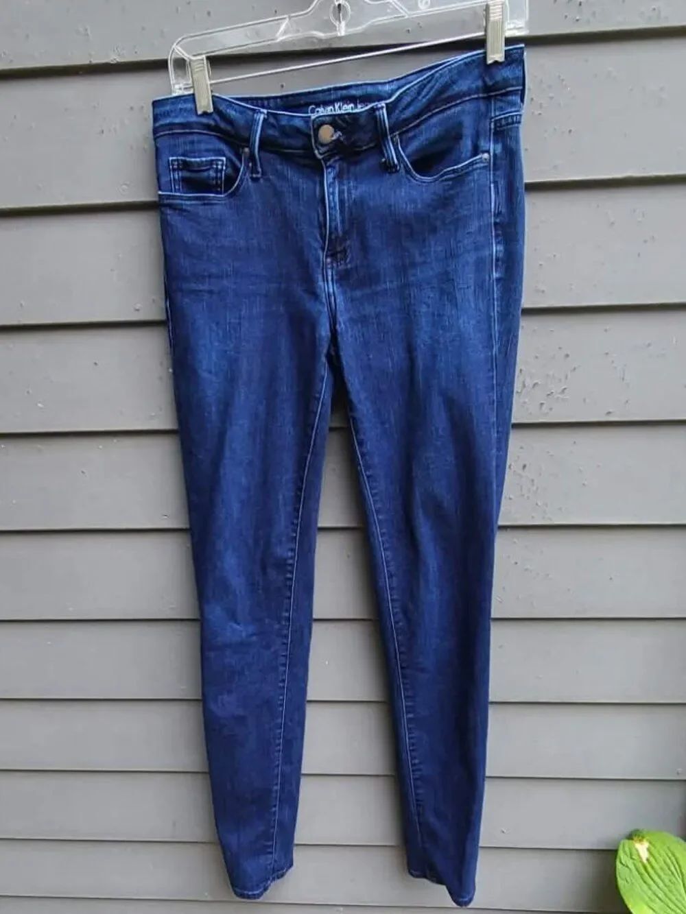 Calvin Klein Ultimate Skinny Jeans size 8/32